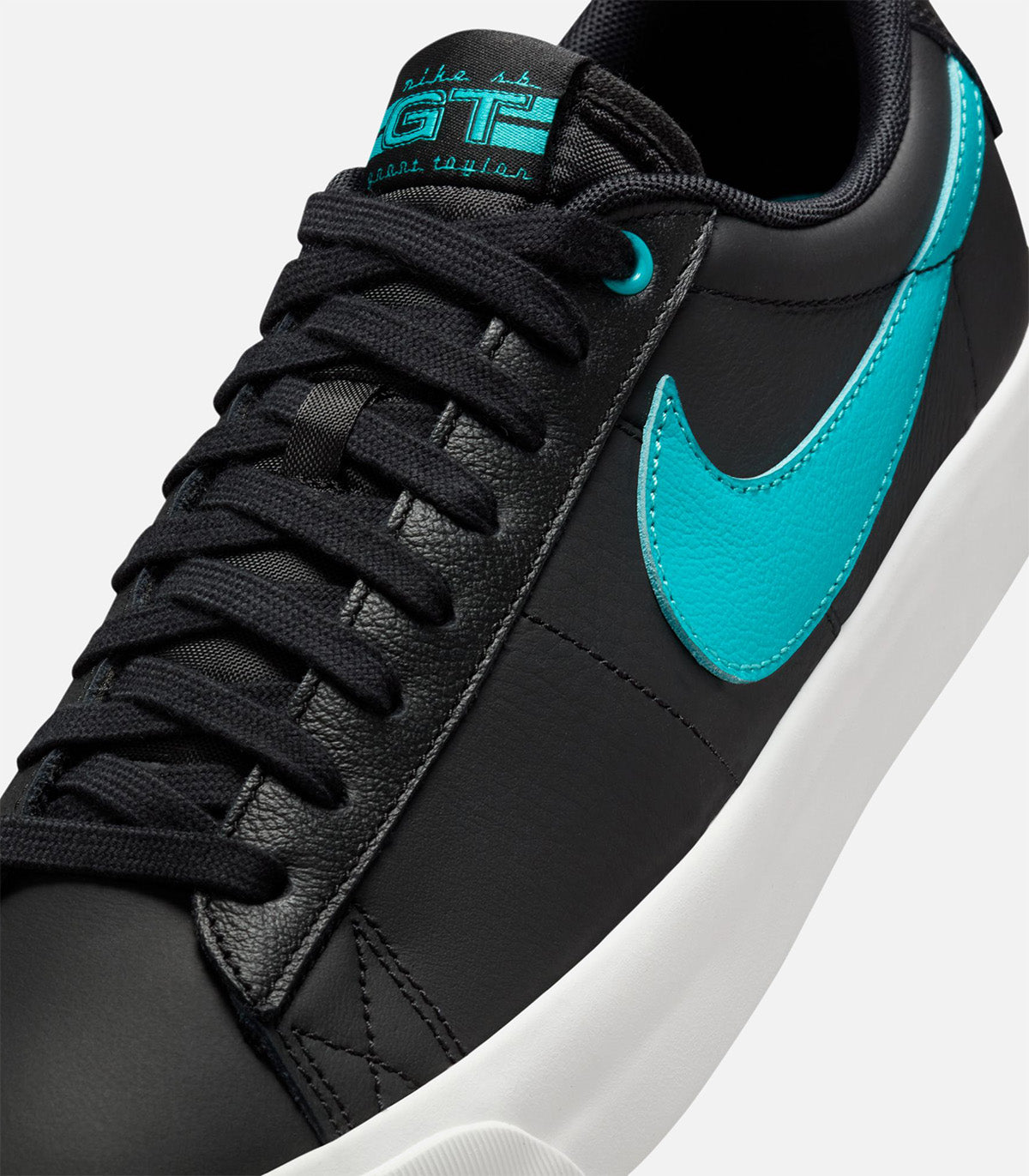 Nike SB Blazer Low Pro GT