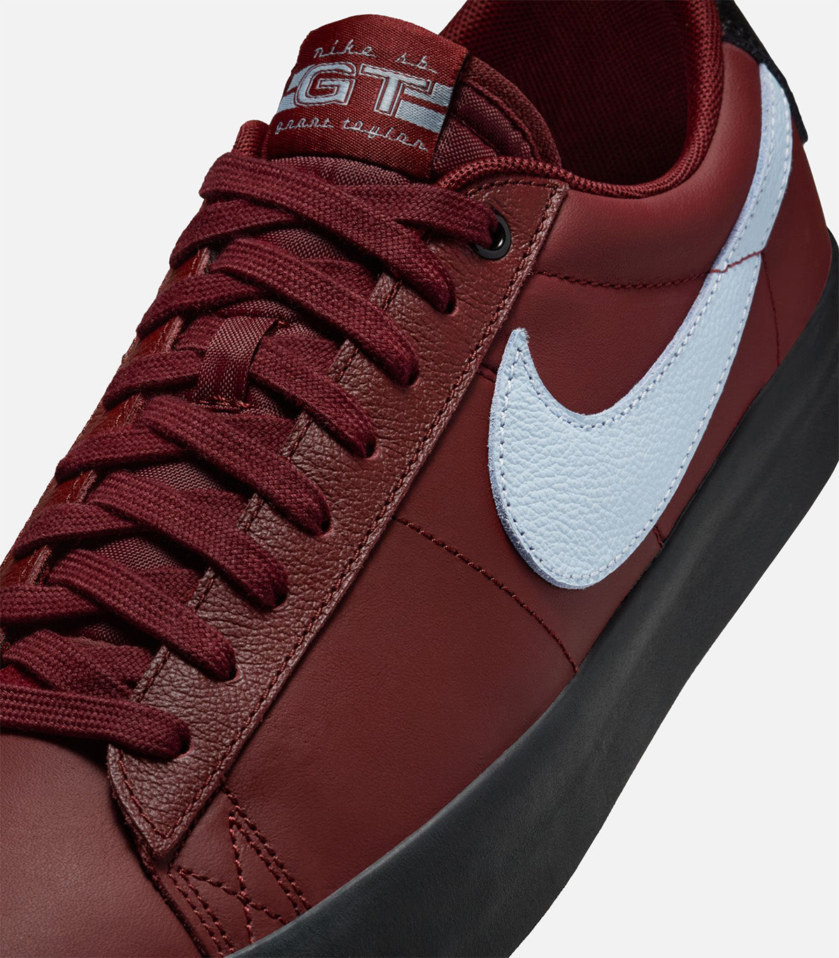 Nike SB Zoom Blazer Low GT