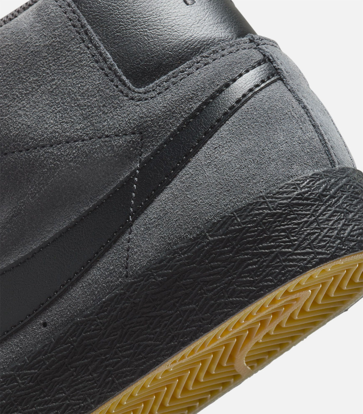 Nike SB Zoom Blazer Mid