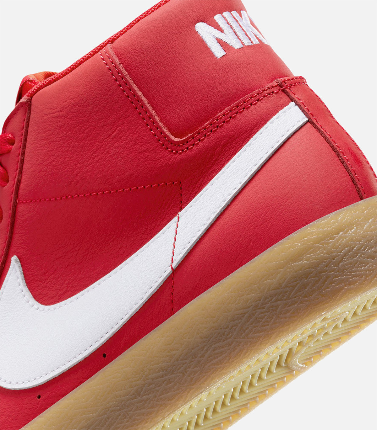 Nike SB Zoom Blazer Mid