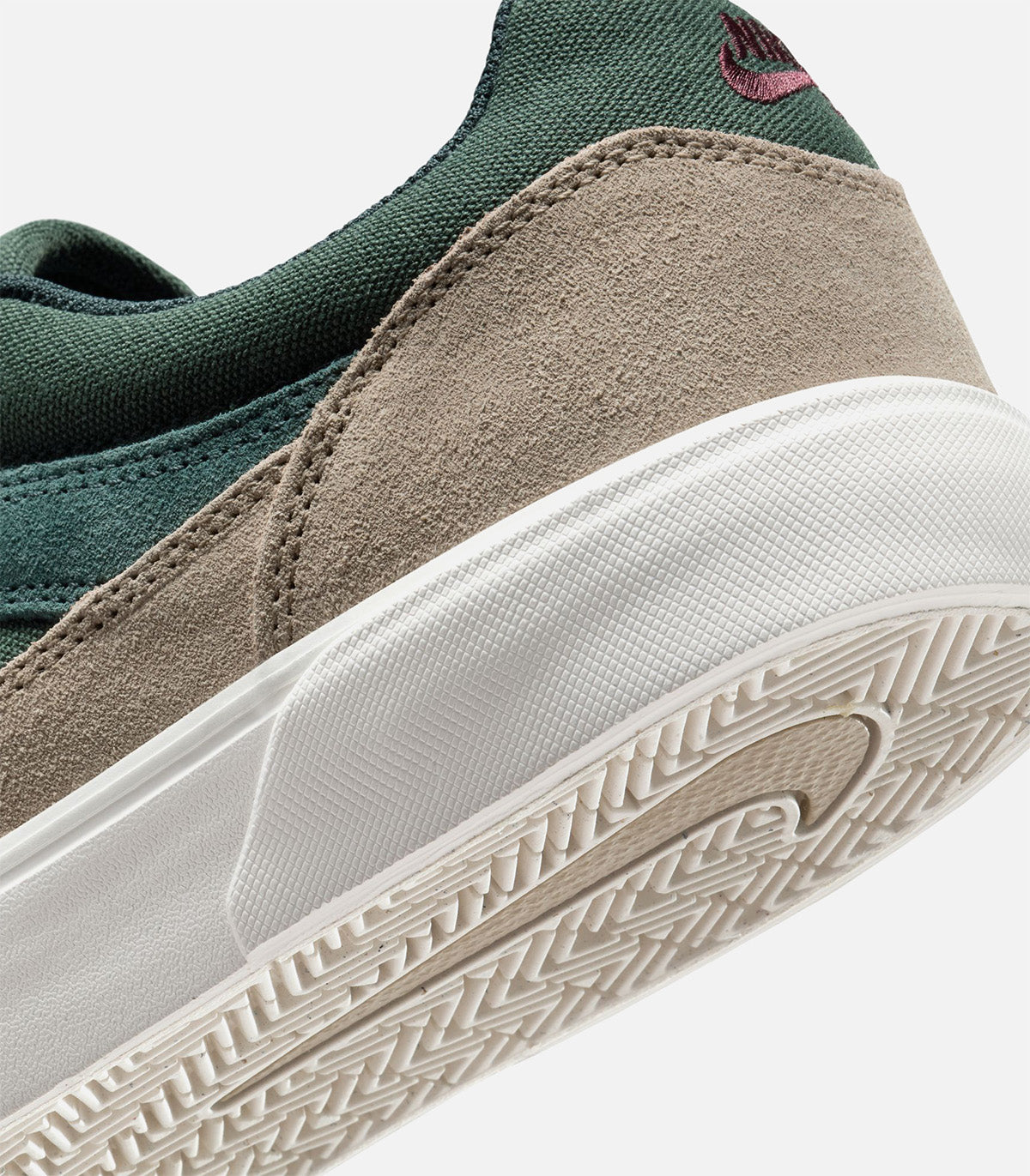 Nike SB Malor