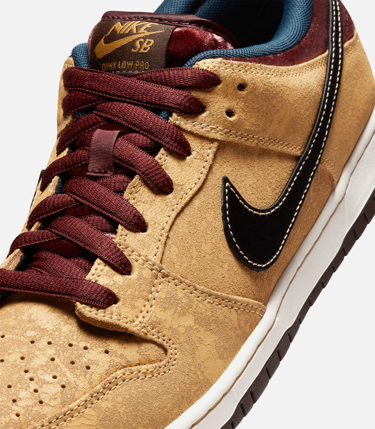 Nike SB "City of Cinema" Dunk Low Pro