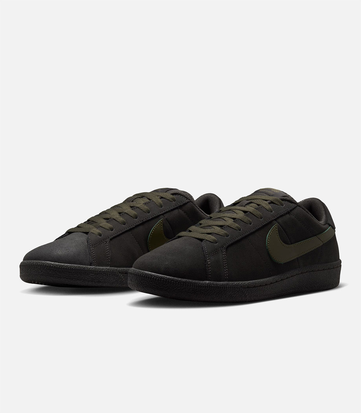 Nike SB Zoom Tennis Classic
