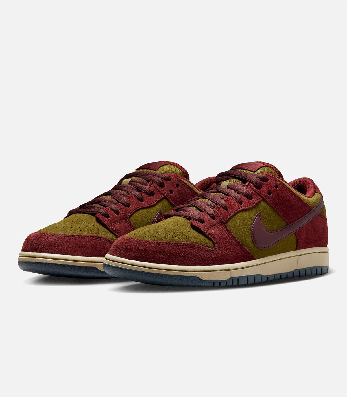 Nike SB Dunk Low Pro