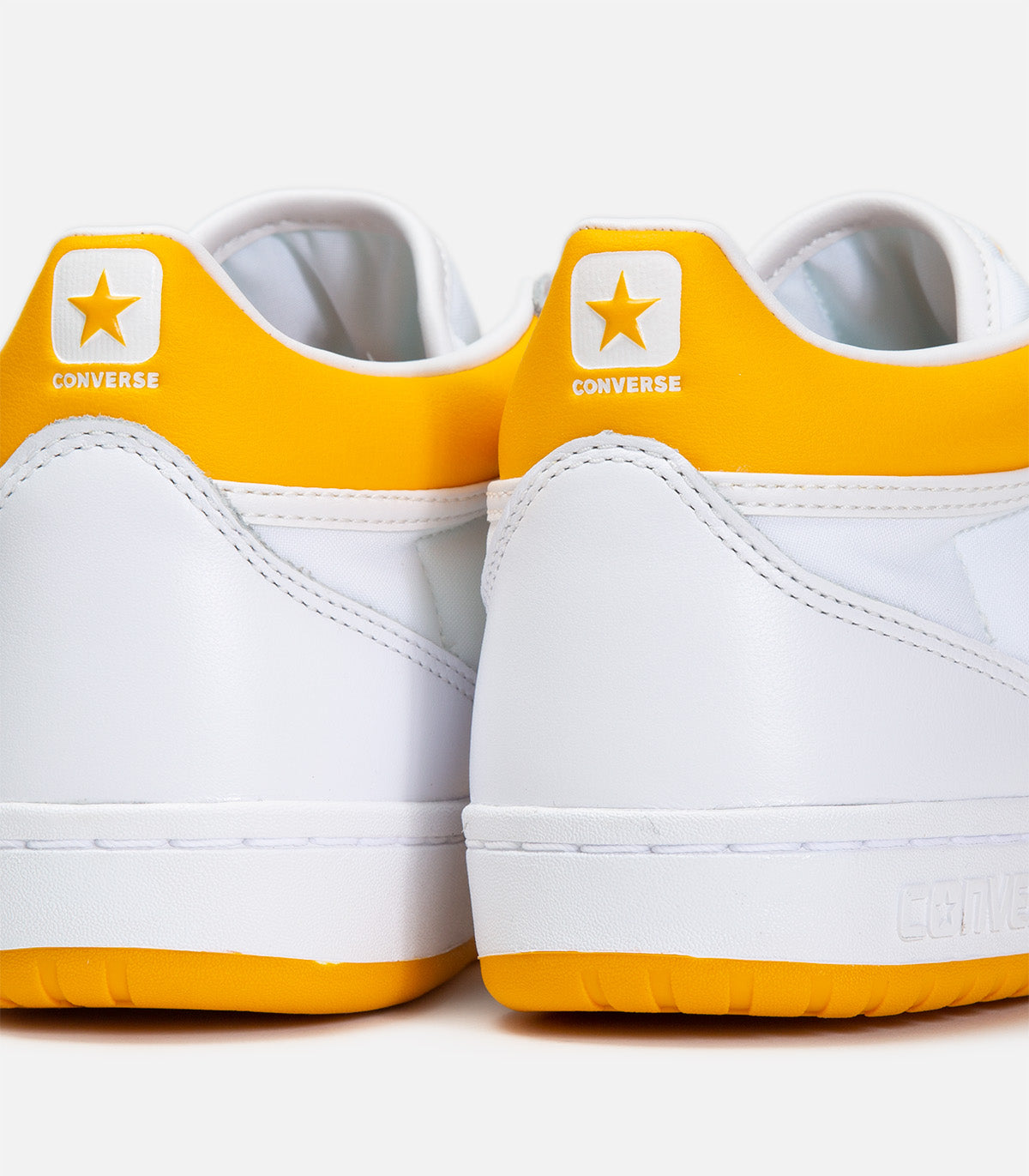 Converse Fastbreak Pro Mid