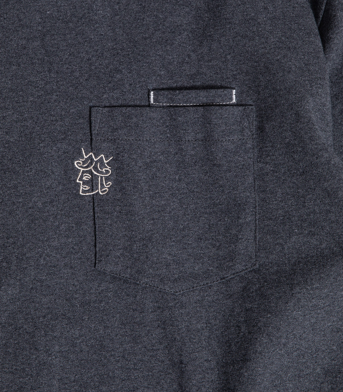 Victoria Double Pocket Long Sleeve T-Shirt