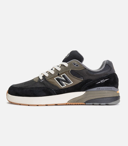 New Balance Numeric Reynolds 933