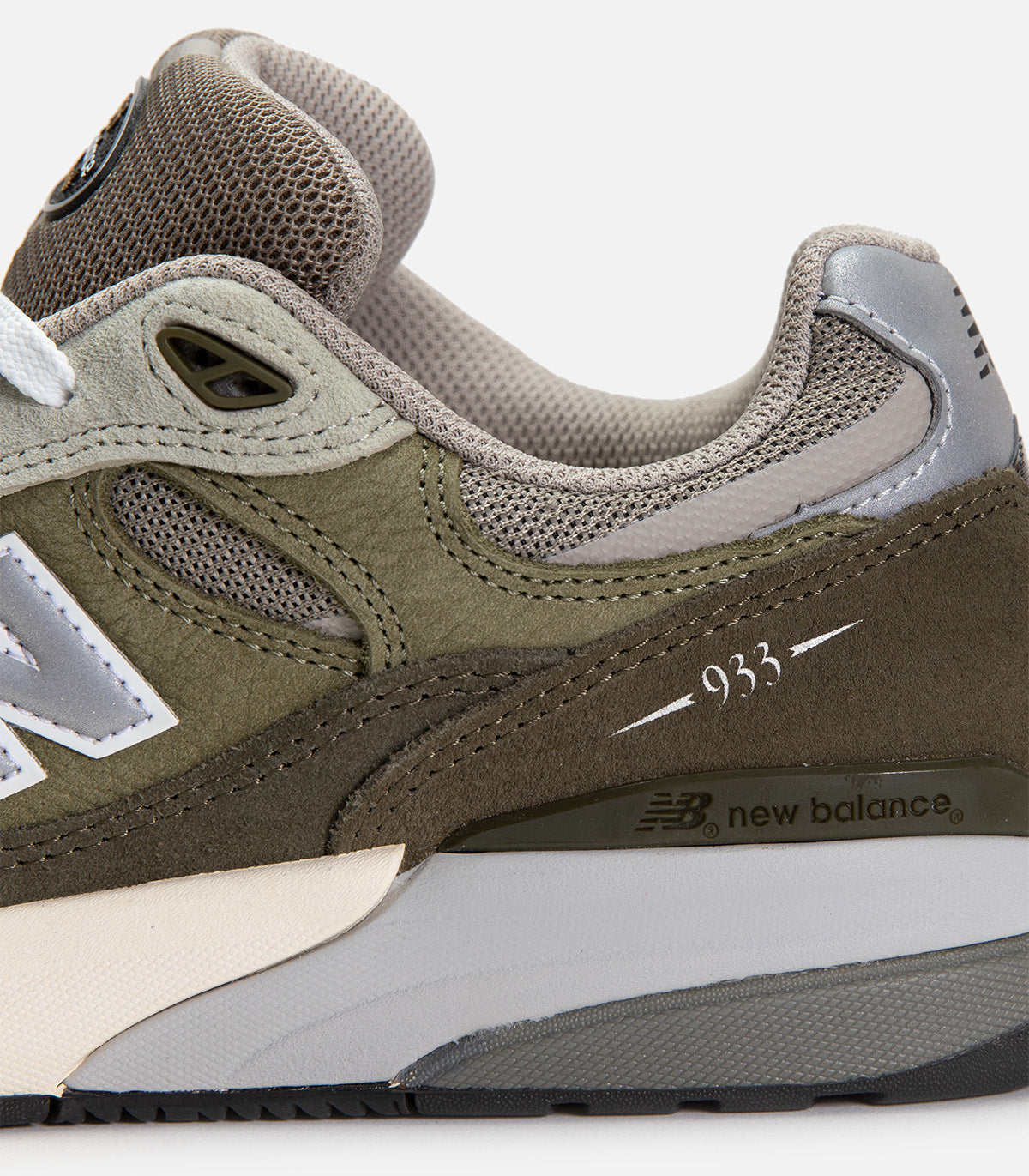 New Balance Numeric Reynolds 933