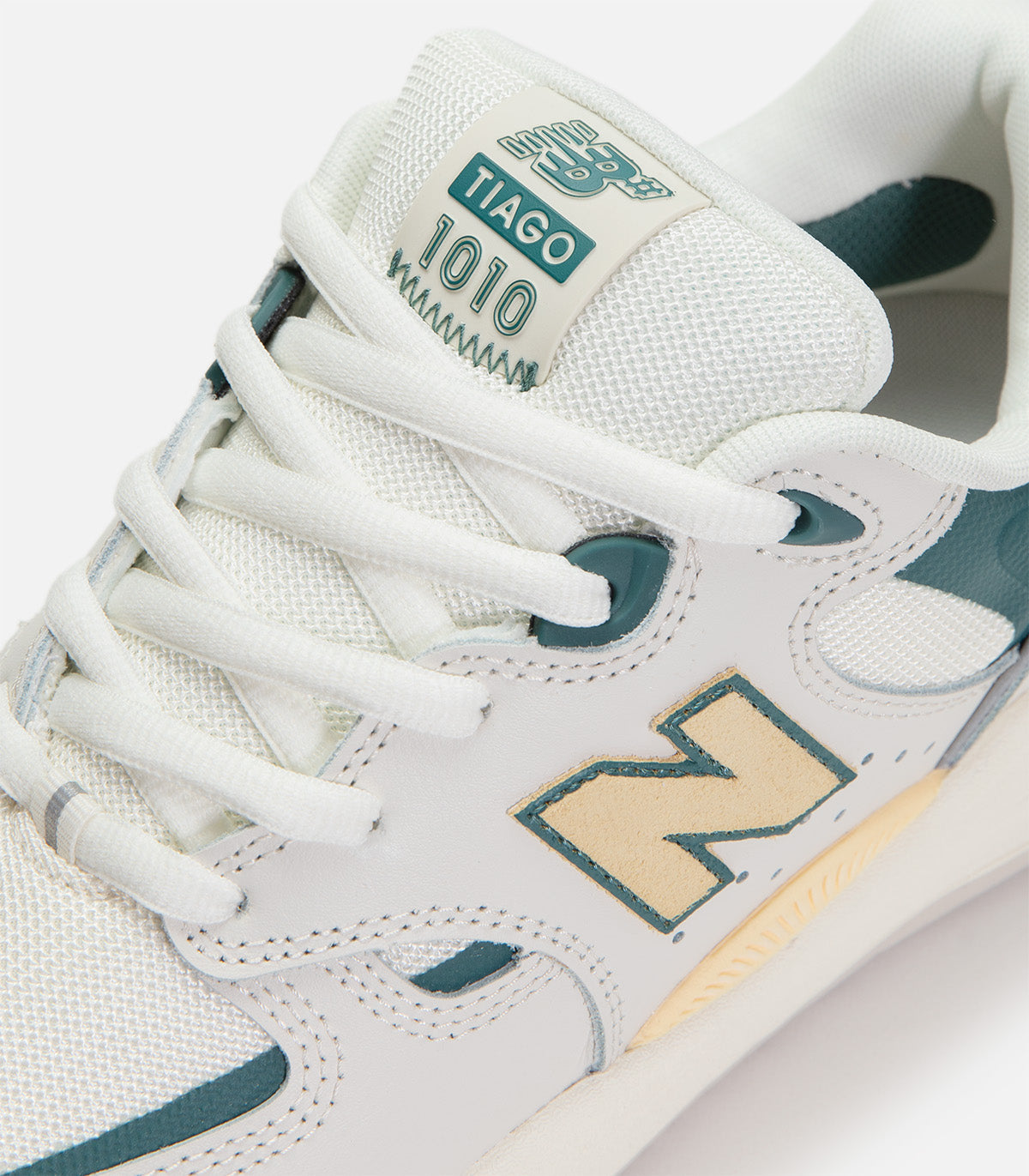 New Balance Numeric NM1010AL