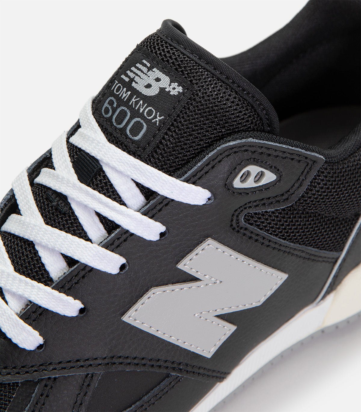 New Balance Numeric NM600BBW
